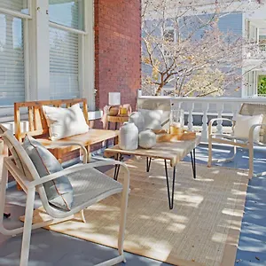 Apartment Beautiful Brick 2 Bedroom United States